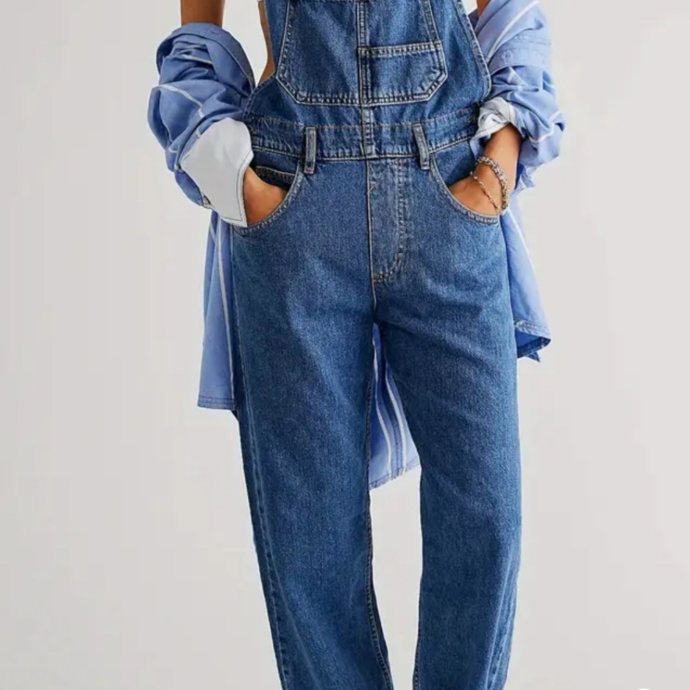 All time faves bib denims in medium blue. Medium blue wash.  Sz large. N… - Picture 2 of 7
